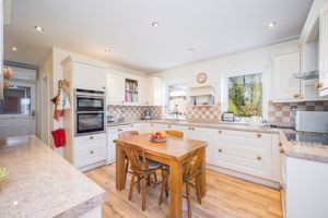 Kitchen- click for photo gallery